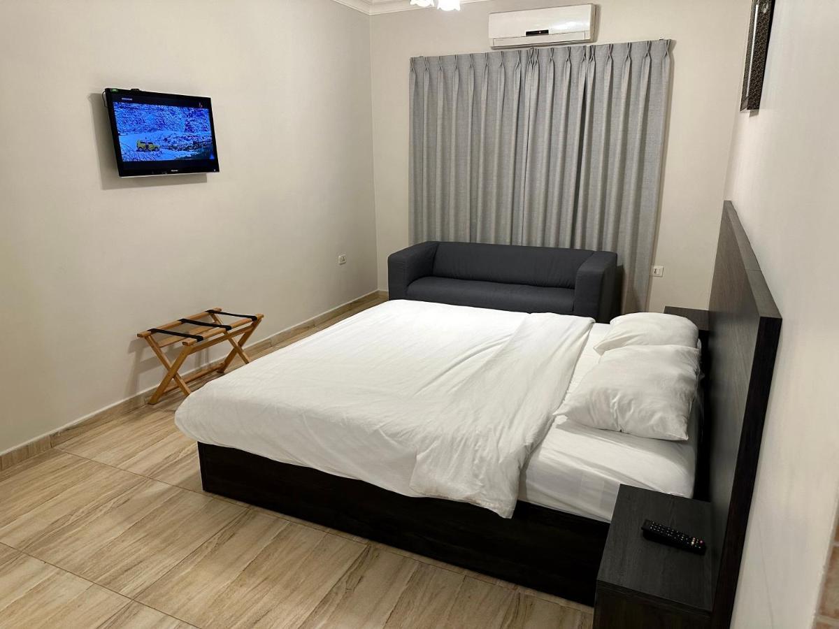 Abu Alsoud Hotel Amman Bagian luar foto